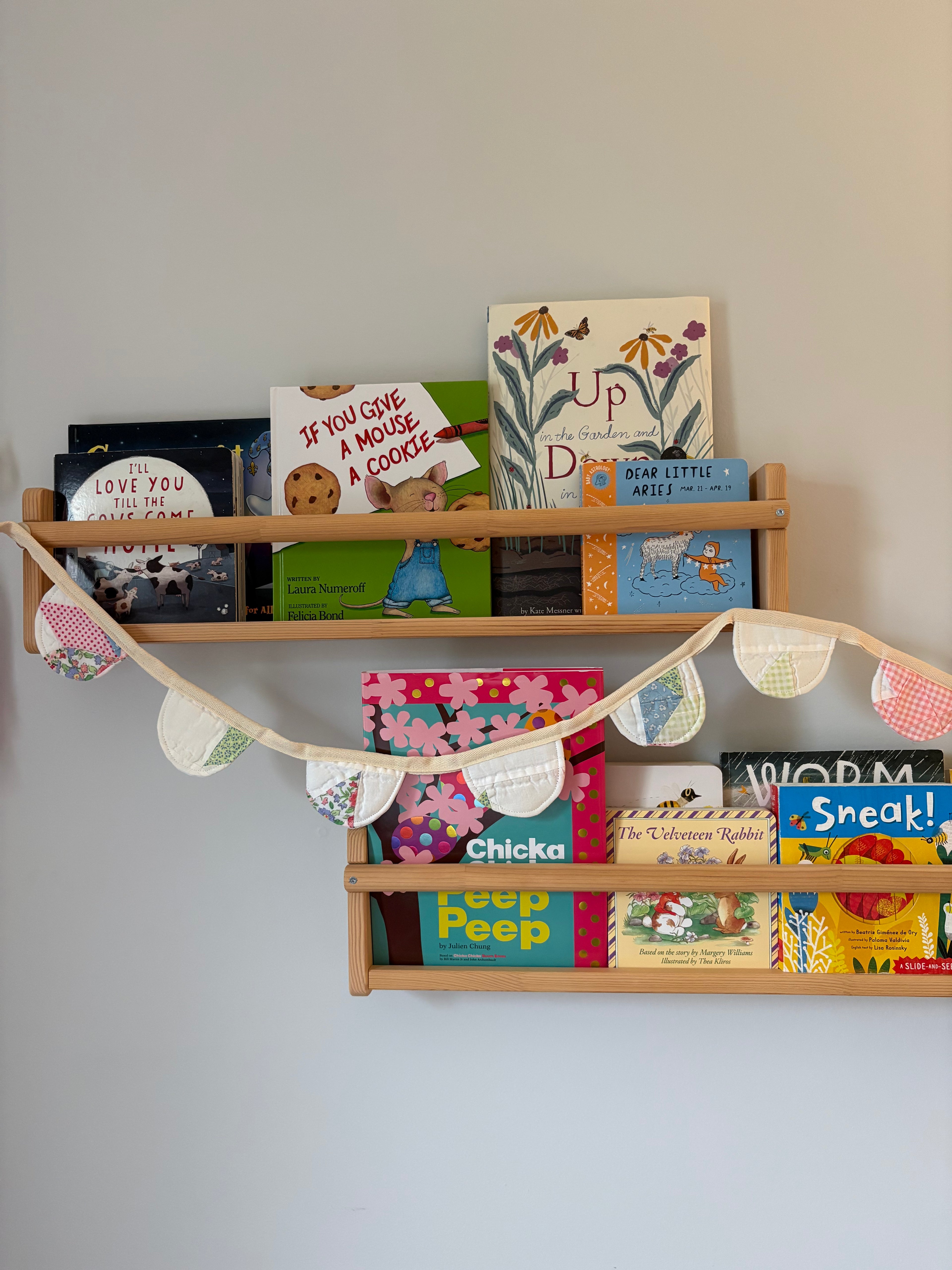 Upcycled Quilt Scalloped Banner/Bunting
